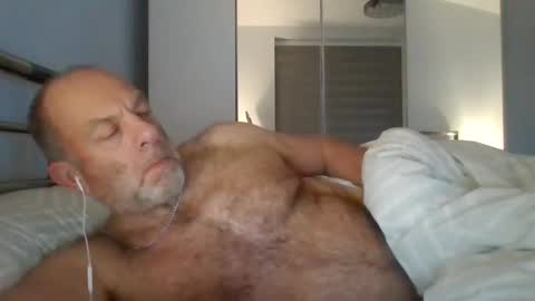 Snapshot of dab2912 chatting on 04/22/26, 10:00 dab2912 online show from 04/22/26, 10:00