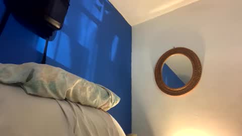 Jewbb online show from 11/26/25, 10:33