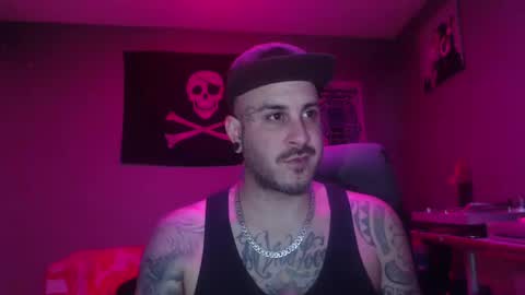 Snapshot of dabirdfree chatting on 12/28/24, 05:55 Destroyer online show from 12/28/24, 05:55