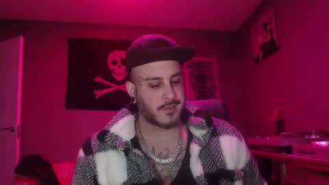 Snapshot of dabirdfree chatting on 02/01/25, 02:26 Destroyer online show from 02/01/25, 02:26