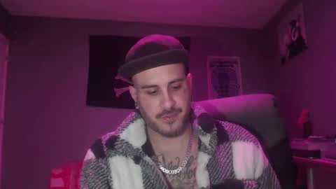 Snapshot of dabirdfree chatting on 02/23/25, 03:56 Destroyer online show from 02/23/25, 03:56