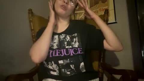 dabqueen_1994 online show from 02/16/26, 12:34