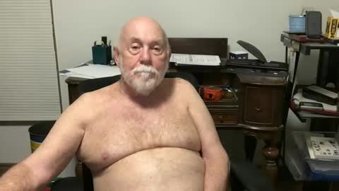 Snapshot of dack47 chatting on 04/28/26, 03:44 dack47 online show from 04/28/26, 03:44