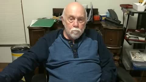 Snapshot of dack47 chatting on 05/10/26, 02:06 dack47 online show from 05/10/26, 02:06