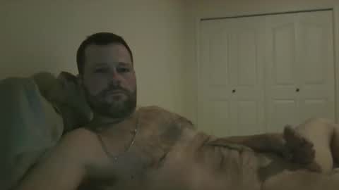 Snapshot of dadahard1 chatting on 11/28/25, 05:54 dadahard1 online show from 11/28/25, 05:54