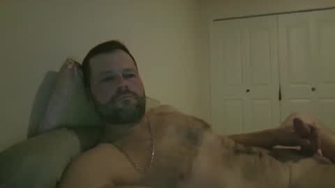 Snapshot of dadahard1 chatting on 11/29/25, 05:54 dadahard1 online show from 11/29/25, 05:54