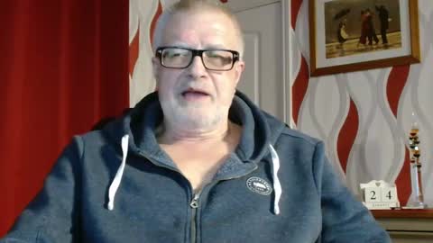 Snapshot of daddiescockforyou chatting on 01/24/25, 09:05 Brian ... online show from 01/24/25, 09:05