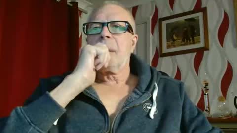 Brian ... online show from 11/12/25, 09:03