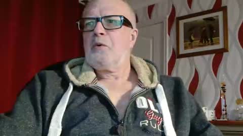 Snapshot of daddiescockforyou chatting on 03/12/26, 08:59 Brian ... online show from 03/12/26, 08:59