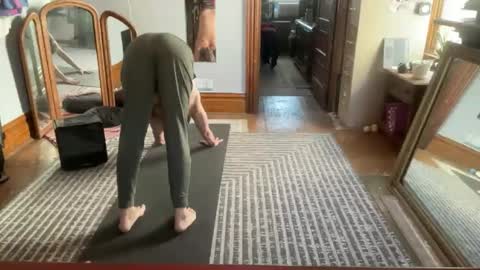 daddnextdoor online show from 10/03/25, 06:05