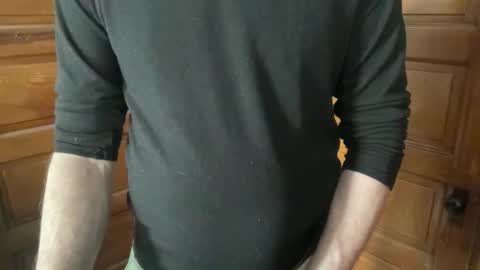 Snapshot of daddnextdoor chatting on 04/12/26, 05:18 daddnextdoor online show from 04/12/26, 05:18