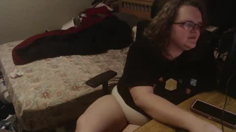 Snapshot of daddsliltoy chatting on 03/07/25, 03:08 DaddysLilToy online show from 03/07/25, 03:08