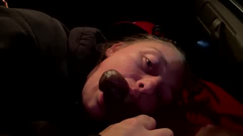 Snapshot of daddyandmama22 chatting on 04/09/26, 02:33 daddyandmama22 online show from 04/09/26, 02:33