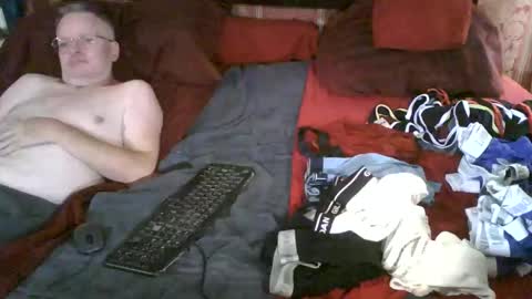 Daddy online show from 10/19/25, 11:27