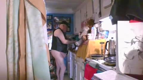 Snapshot of daddycubbyhubby chatting on 03/21/26, 10:57 Daddy online show from 03/21/26, 10:57