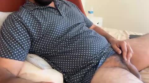 Snapshot of daddydickk2027 chatting on 05/04/26, 12:28 daddydickk2027 online show from 05/04/26, 12:28