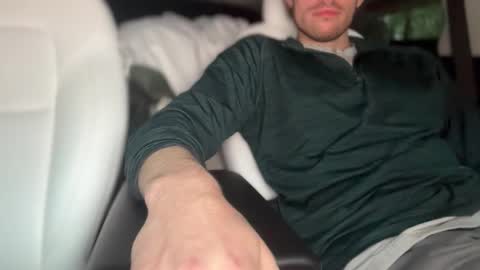 Snapshot of daddydoesit69 chatting on 11/18/25, 12:16 Leo online show from 11/18/25, 12:16