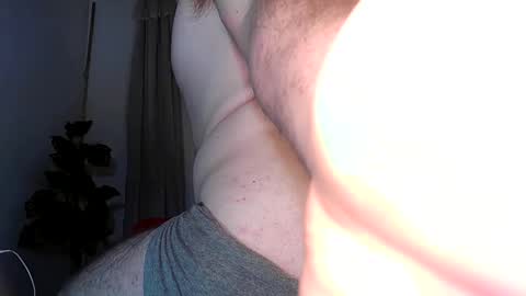 Snapshot of daddyfeet29 chatting on 03/04/25, 02:06 Greekboy28 online show from 03/04/25, 02:06