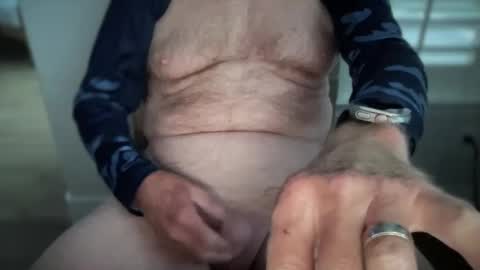 Snapshot of daddyfukcukster chatting on 10/06/25, 01:52 daddyfukcukster online show from 10/06/25, 01:52