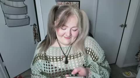 Goddess Gaia online show from 12/11/24, 05:00