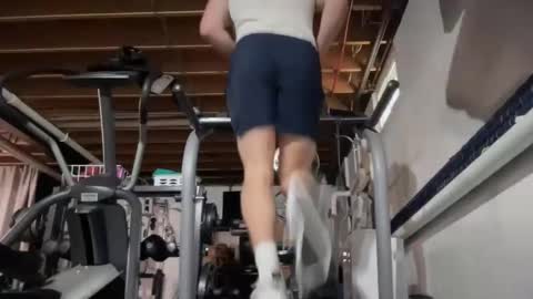 Snapshot of daddygmoney6969 chatting on 02/02/25, 05:26 daddygmoney6969 online show from 02/02/25, 05:26