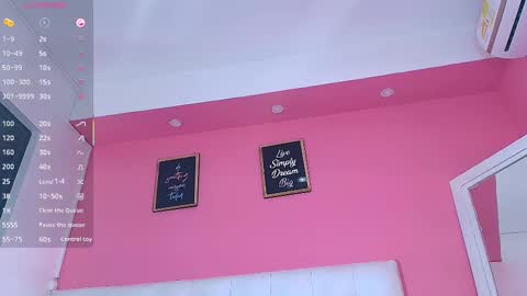 Snapshot of daddyissuesss_ chatting on 03/04/25, 10:27 JAZMIN online show from 03/04/25, 10:27