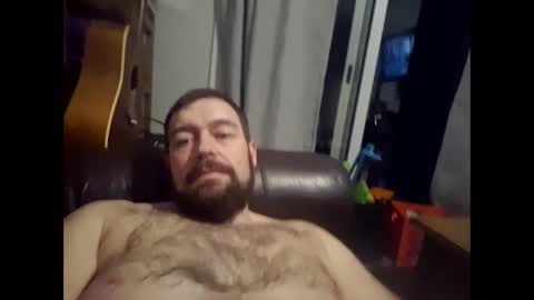 Snapshot of daddyj1983 chatting on 04/16/26, 03:51 daddyj1983 online show from 04/16/26, 03:51