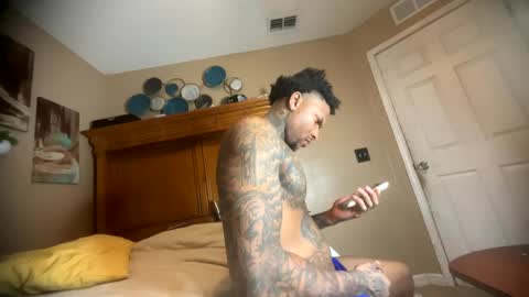 sexy tatted king bbc online show from 10/09/25, 04:10