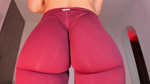 Snapshot of daddylovesmybigbutt chatting on 04/16/26, 01:39 Creamy online show from 04/16/26, 01:39