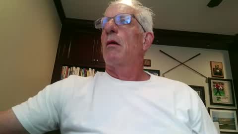 daddyluv2u online show from 10/06/25, 10:29