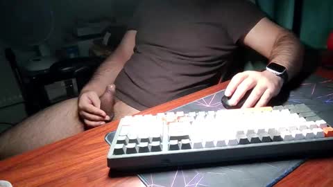 Snapshot of daddypimp3 chatting on 09/19/25, 10:32 Paul online show from 09/19/25, 10:32