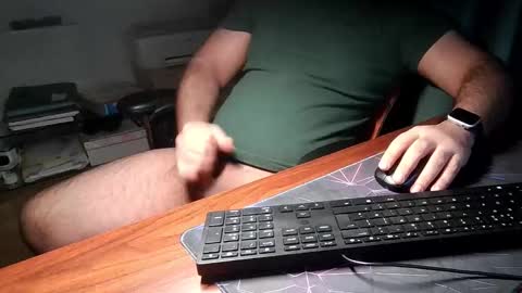 Snapshot of daddypimp3 chatting on 11/27/25, 12:35 Paul online show from 11/27/25, 12:35