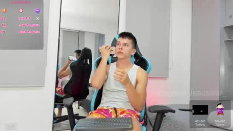 Snapshot of daddyrich4u chatting on 11/23/25, 01:27 daddyrich4u online show from 11/23/25, 01:27