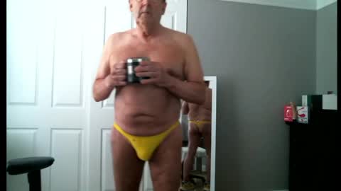 Snapshot of daddys7plus chatting on 06/07/26, 02:10 daddys7plus online show from 06/07/26, 02:10