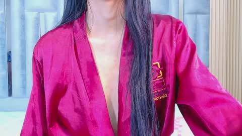 Snapshot of daddys_little_princesss chatting on 04/04/26, 08:23 Antonella online show from 04/04/26, 08:23