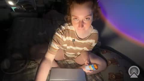 Snapshot of daddysdollhouse chatting on 07/23/26, 03:15 Saoirse online show from 07/23/26, 03:15