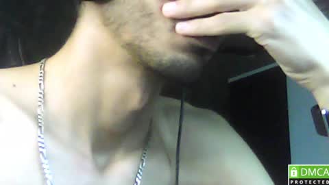 Snapshot of daddyselim chatting on 06/02/26, 05:59 the alpha online show from 06/02/26, 05:59