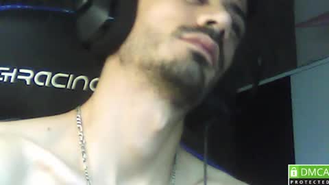 Snapshot of daddyselim chatting on 06/19/26, 11:52 the alpha online show from 06/19/26, 11:52