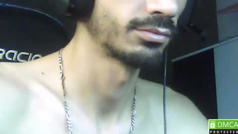 Snapshot of daddyselim chatting on 06/26/26, 01:04 the alpha online show from 06/26/26, 01:04