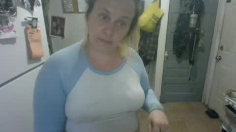 Snapshot of daddysg1rl123 chatting on 07/17/26, 02:07 daddysg1rl123 online show from 07/17/26, 02:07