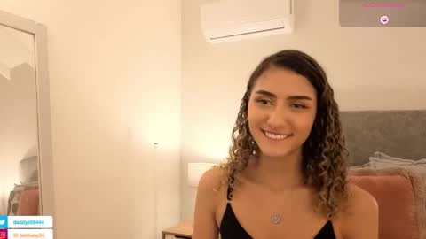 Snapshot of daddysgirrl1_ chatting on 05/17/26, 10:17 Bethany online show from 05/17/26, 10:17
