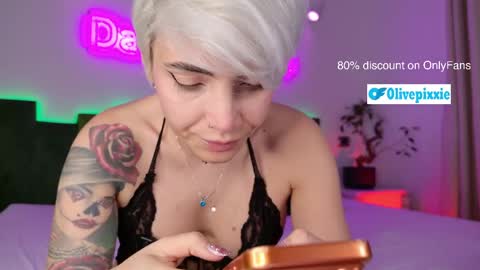 Snapshot of daddyspixxie chatting on 04/22/26, 04:19 daddyspixxie online show from 04/22/26, 04:19
