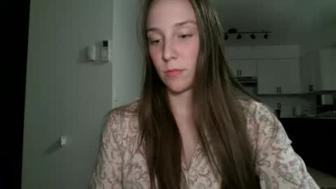 Snapshot of daddysssgoodgirl chatting on 10/22/25, 05:41 daddys good girl online show from 10/22/25, 05:41