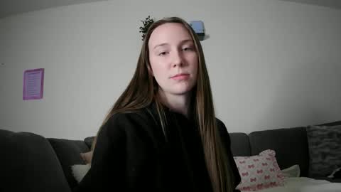 Snapshot of daddysssgoodgirl chatting on 04/26/26, 09:29 daddys good girl online show from 04/26/26, 09:29