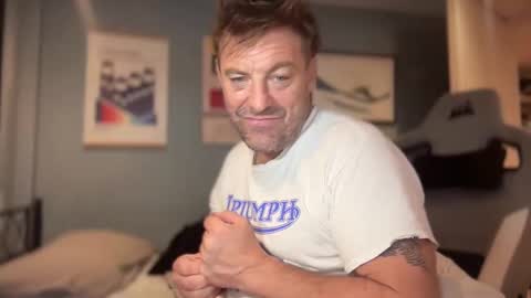 daddyswede23 online show from 09/10/25, 02:44