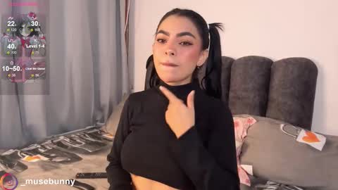 Snapshot of daddysweeeetbody chatting on 03/21/26, 03:00 Sophie online show from 03/21/26, 03:00