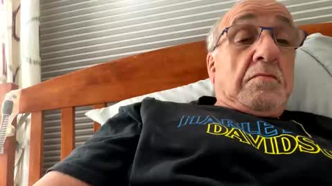 daddyweis online show from 05/05/26, 01:35