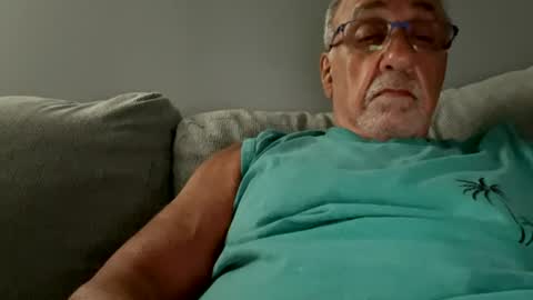 Snapshot of daddyweis chatting on 07/13/26, 02:58 daddyweis online show from 07/13/26, 02:58