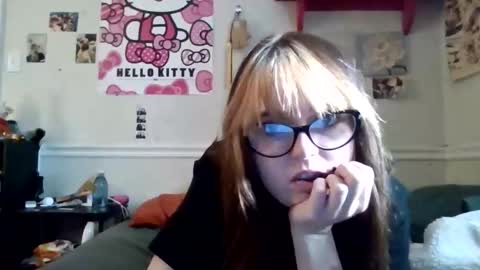 dadsdoll2 online show from 03/25/26, 12:55