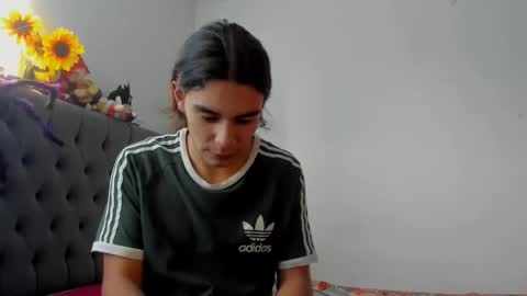 Snapshot of daemon_txuspunk chatting on 12/01/24, 06:30 DAEMON online show from 12/01/24, 06:30